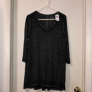 NWT Lightweight Grey Maternity Active Shirt